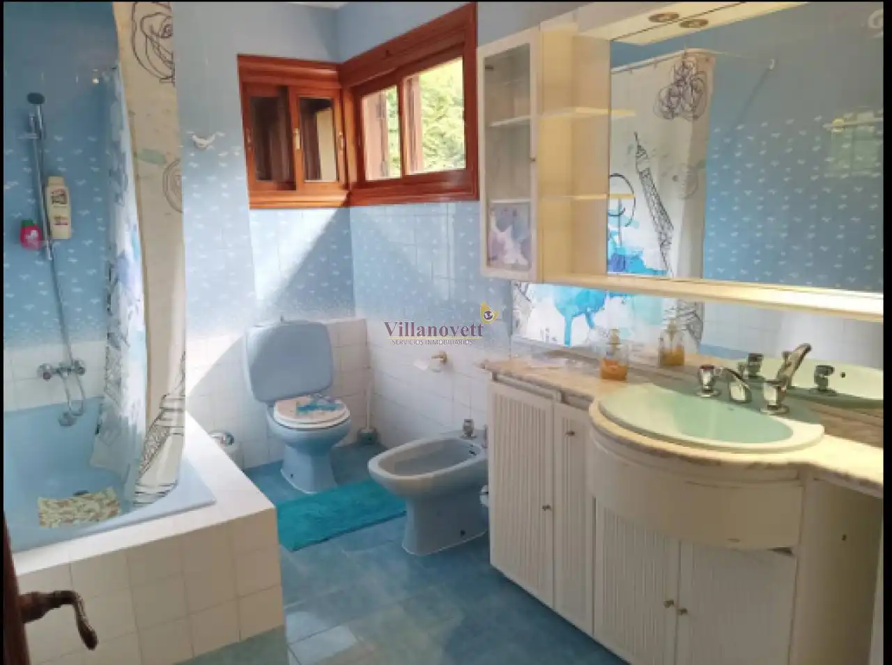 Badezimmer von Country house zum Verkauf in Gondomar mit Heizung, Privatgarten und Parkett