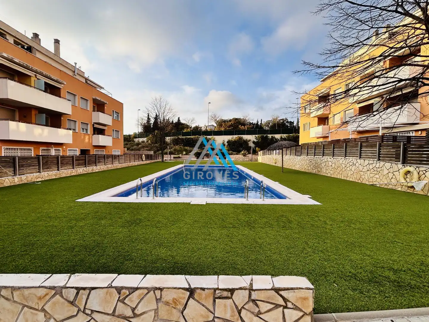 Piso con piscina en venta en VicenC Martorell 36, imagen 3