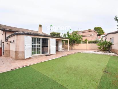 Jardí de Casa o xalet en venda en Manresa amb Aire condicionat, Calefacció i Jardí privat