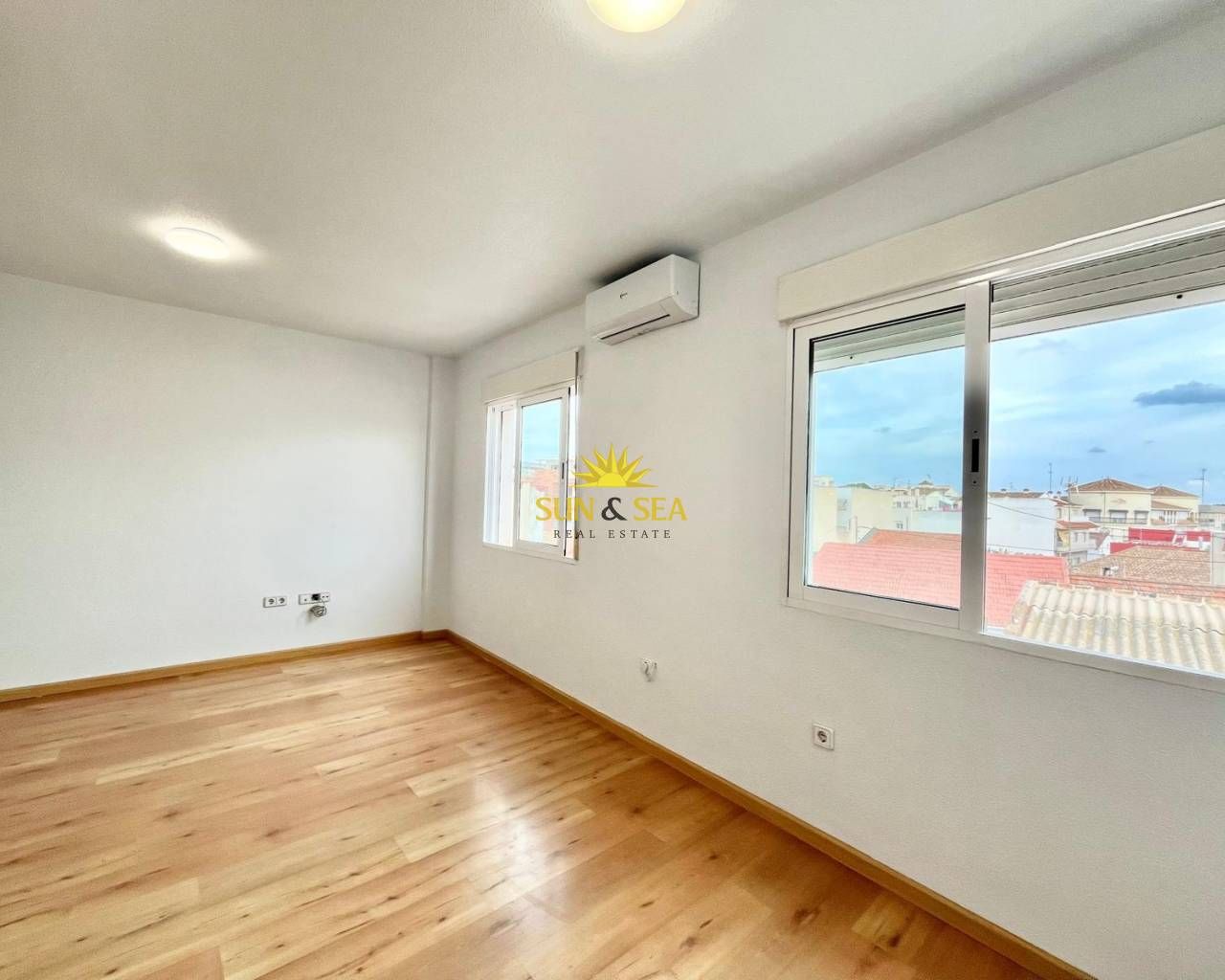 Exterior view of Flat to rent in San Javier  with Air Conditioner, Heating and Oven