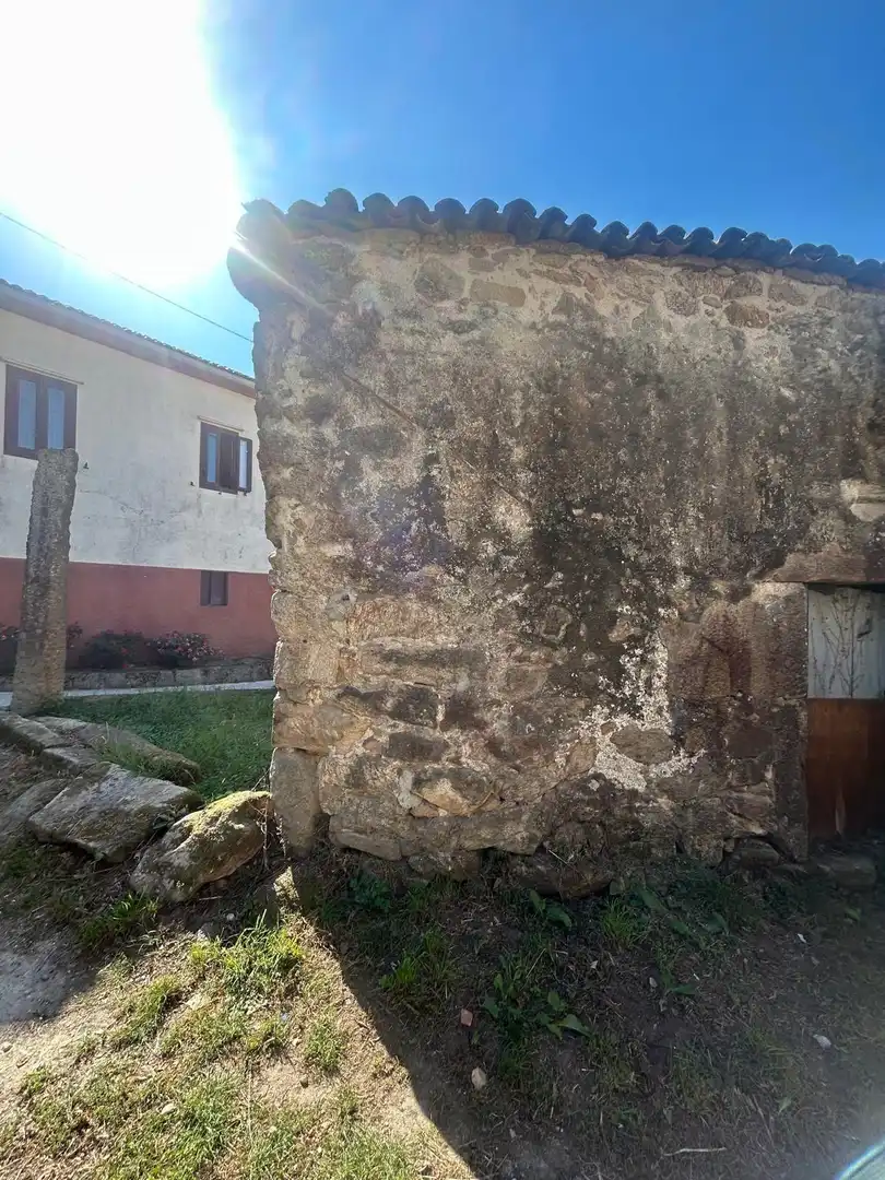 Houses for sale in Pontecesures, Pontevedra