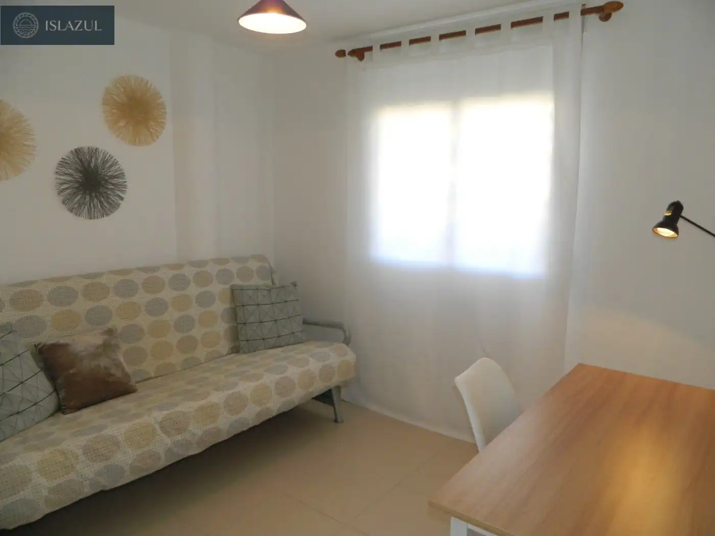 Habitación de Dúplex de alquiler en Isla Cristina con Terraza, Balcón y Piscina comunitaria