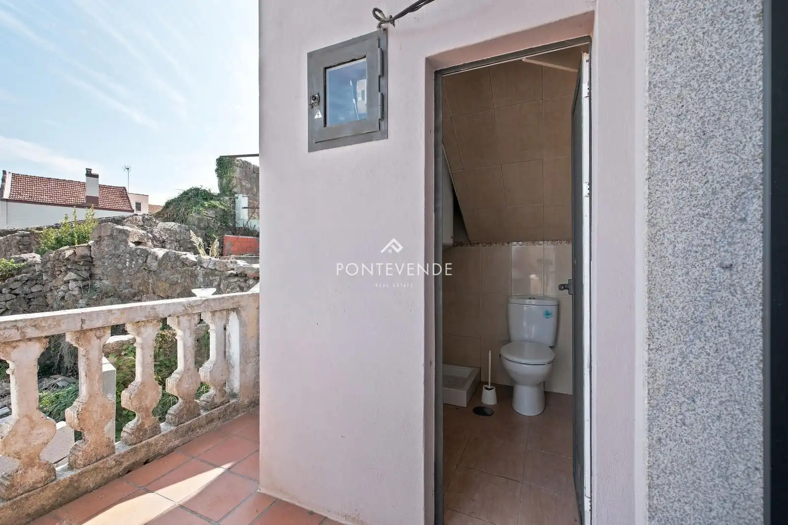 Bany de Casa o xalet en venda en Marín amb Forn