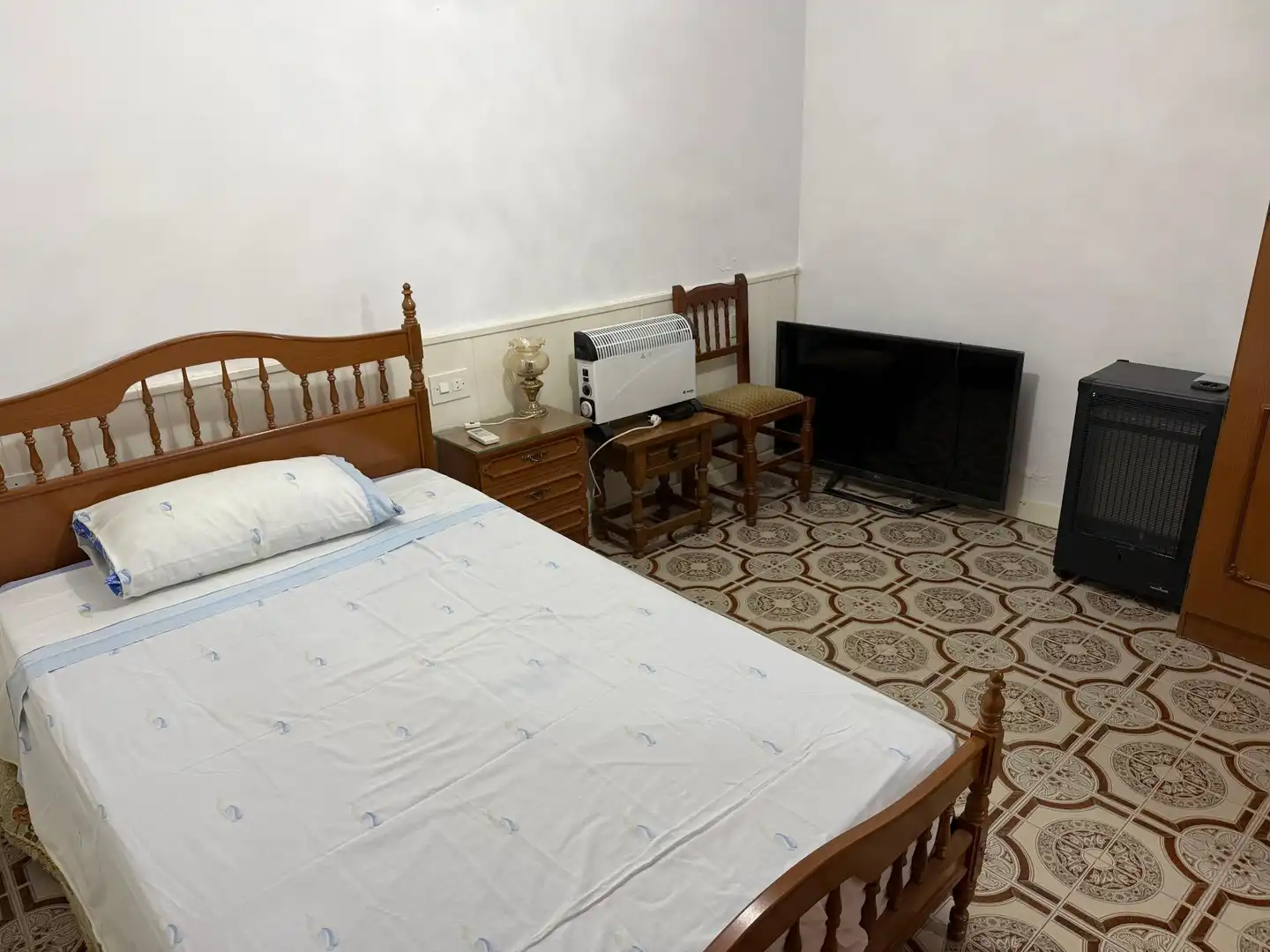 Bedroom of Flat for sale in Candeleda  with Air Conditioner and Furnished