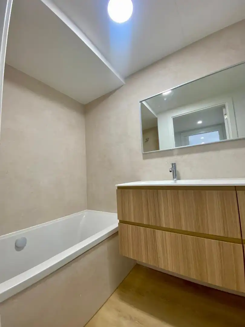 Baño de Ático en venta en Valencia con Aire acondicionado, Calefacción y Terraza