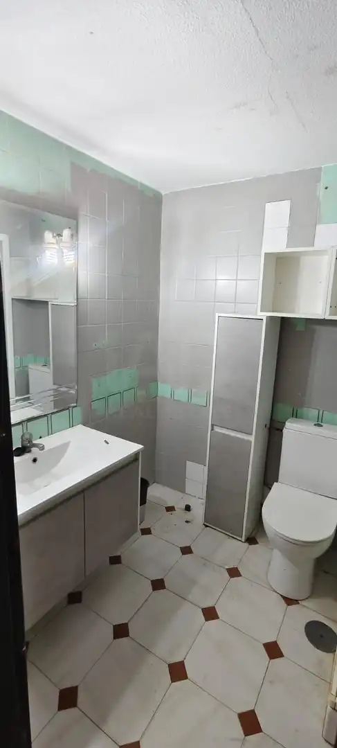 Bany de Pis en venda en Écija amb Aire condicionat i Calefacció