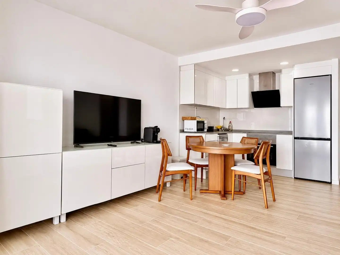 Kitchen of Flat for rent in Cullera  with Private garden, Parquet flooring and Furnished