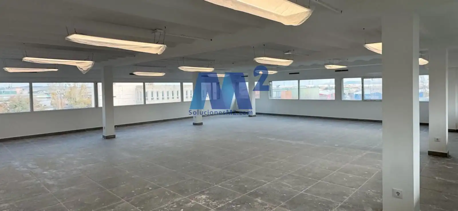 Oficina de alquiler en Coslada