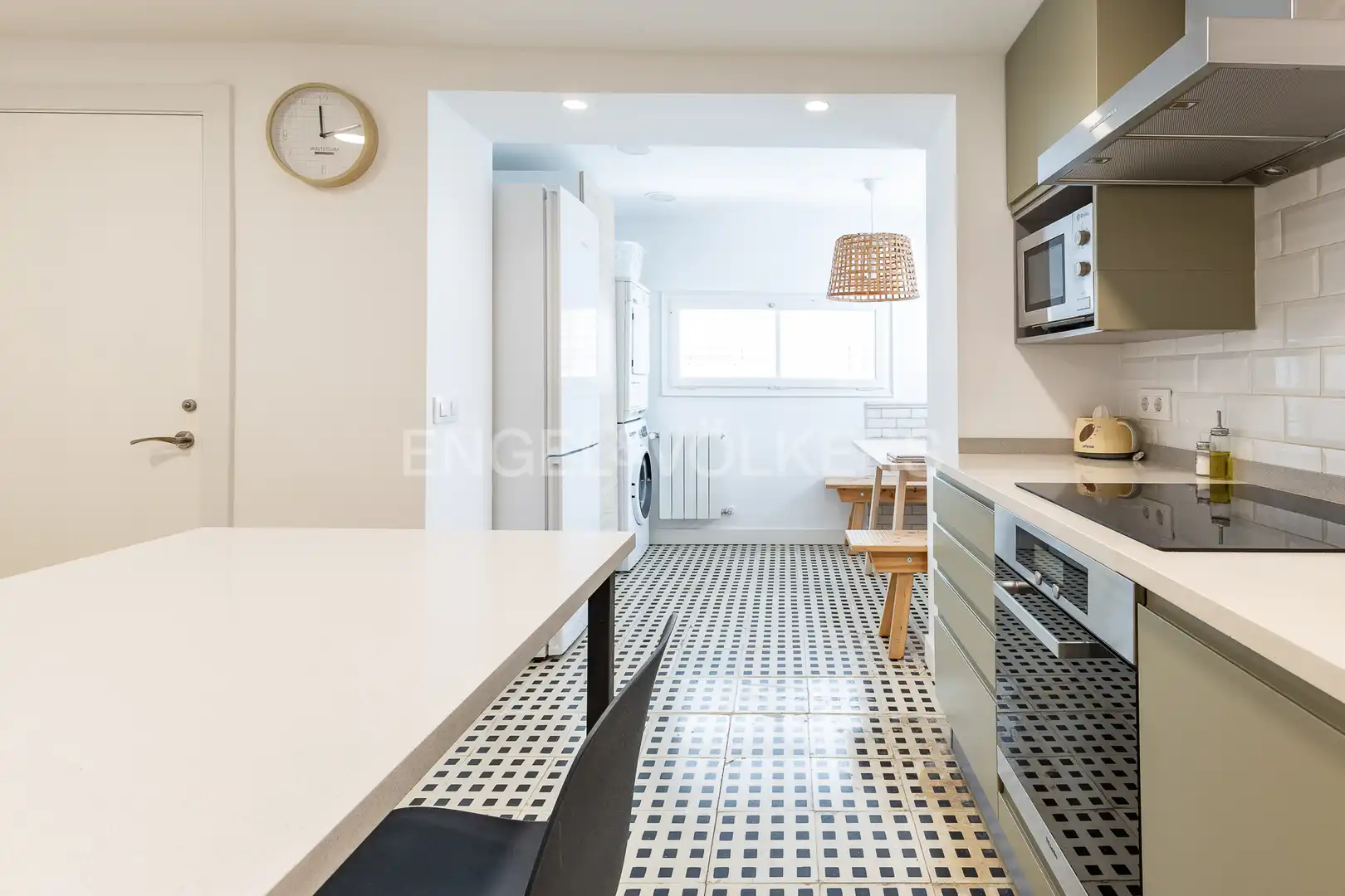 Cuina de Apartament de lloguer en Caldes d'Estrac amb Calefacció, Jardí privat i Terrassa