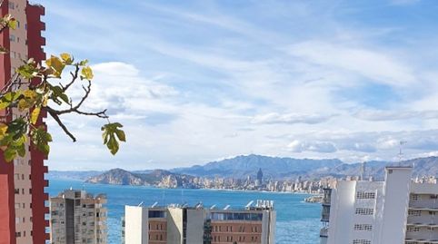CHALET EN BENIDORM CON VISTAS AL MAR A REFORMAR INTEGRAMENTE