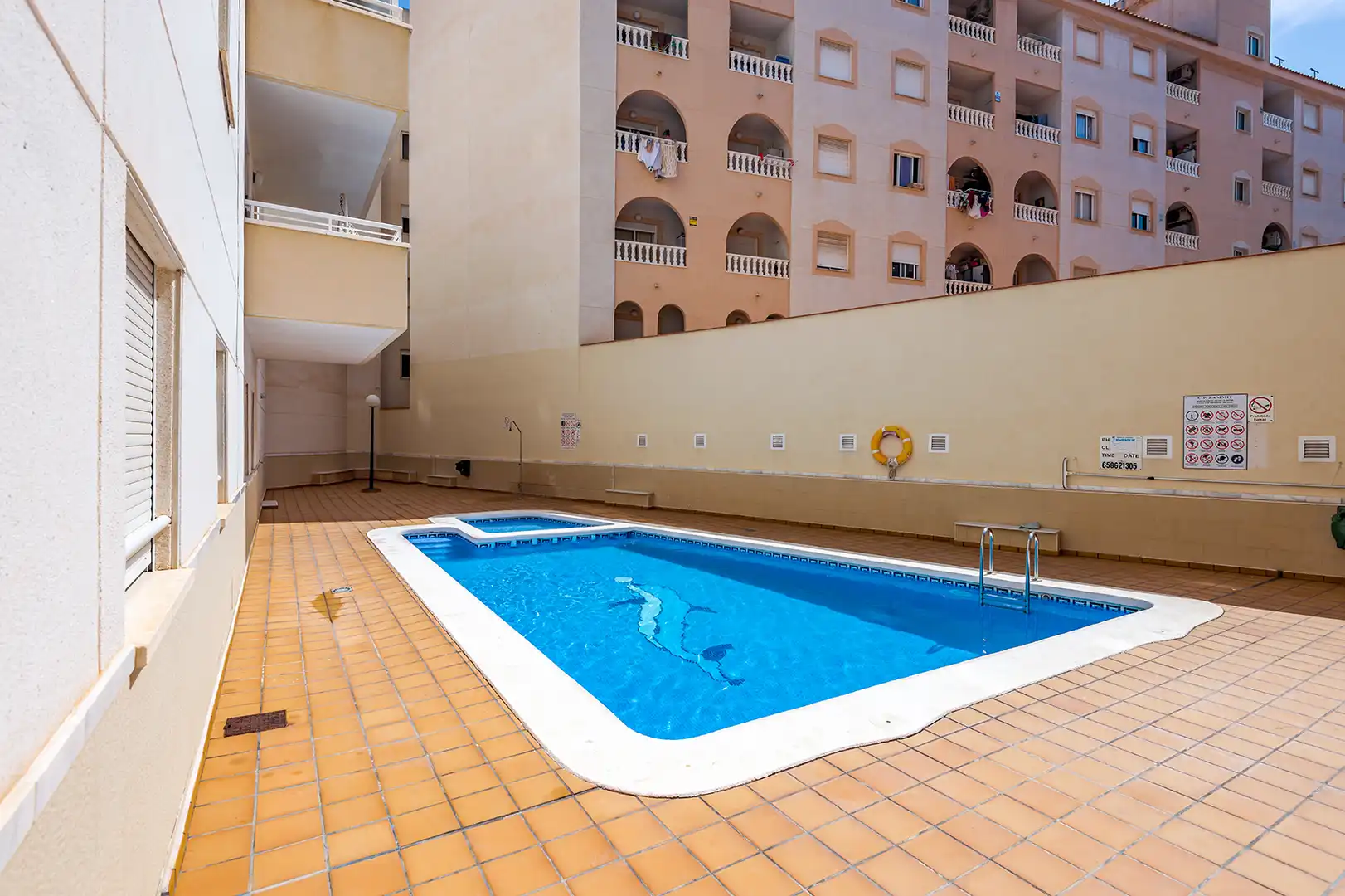 Apartamento con terraza en venta en Calle Patricio Zammit 61, imagen 34