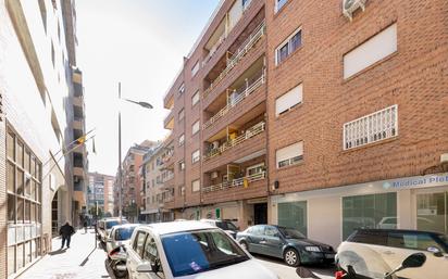 Vista exterior de Pis en venda en  Granada Capital amb Terrassa
