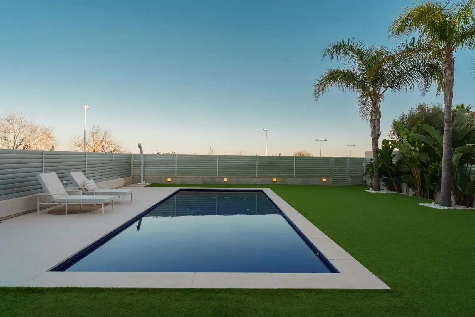 Piscina de Casa o xalet en venda en Sagunto / Sagunt amb Aire condicionat, Calefacció i Jardí privat