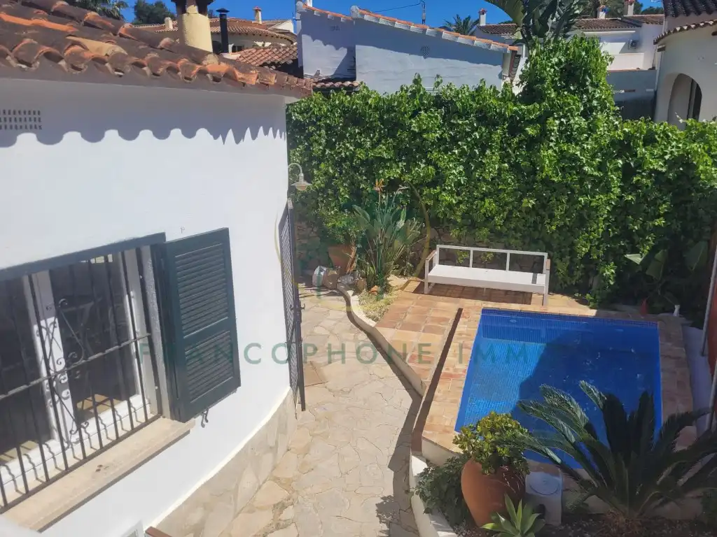 Swimming pool of Houses for sale in Dénia