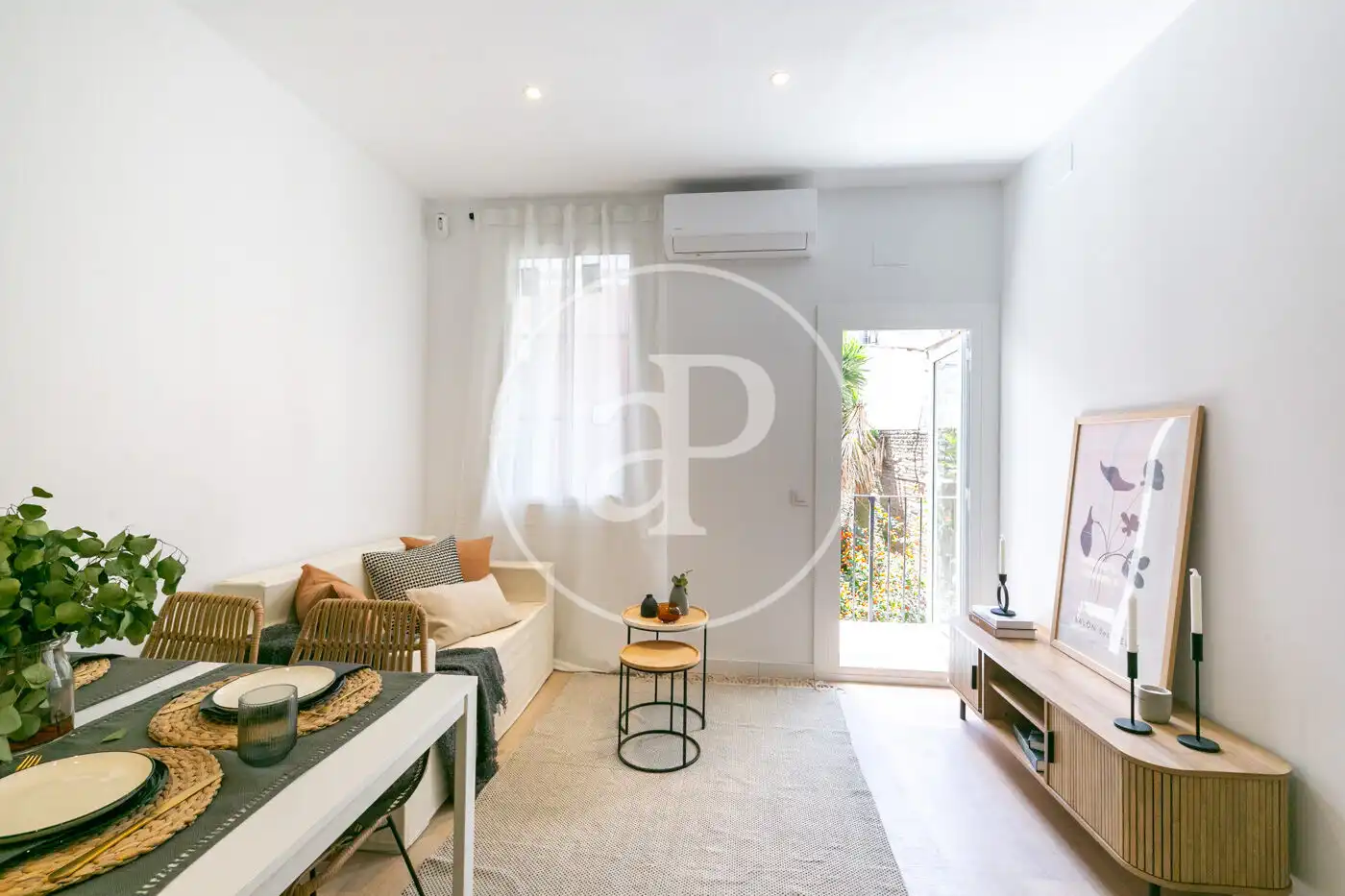 Sala de estar de Piso en venta en Barcelona con Aire acondicionado, Calefacción y Balcón