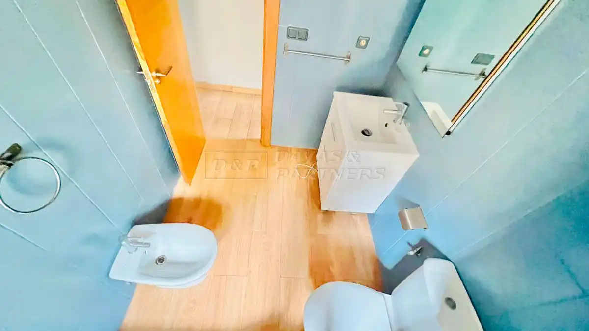 Bany de Casa o xalet en venda en Orihuela amb Terrassa, Moblat i Balcó