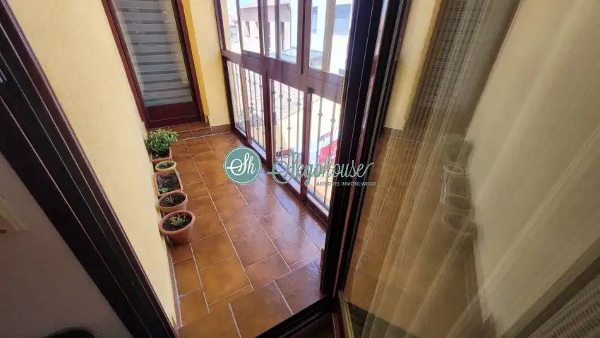 Terrassa de Casa o xalet en venda en Segovia amb Calefacció, Parquet i Terrassa