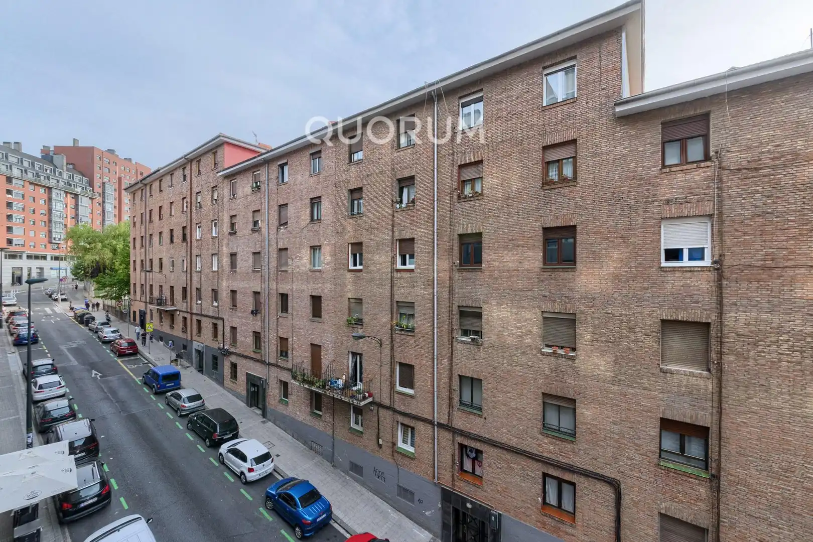Vista exterior de Piso en venta en Bilbao  con Calefacción, Trastero y Amueblado