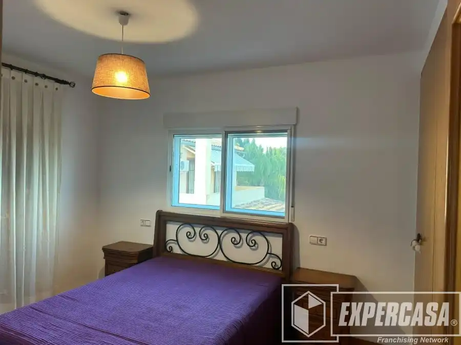 Bedroom of Houses for rent in La Pobla de Vallbona  with Air Conditioner, Heating and Terrace