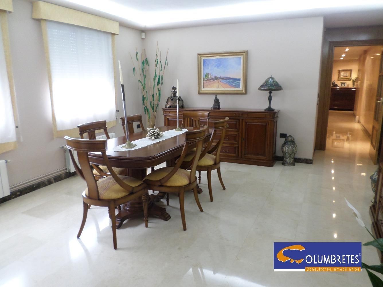 Menjador de Pis en venda en Castellón de la Plana / Castelló de la Plana amb Calefacció, Traster i Moblat