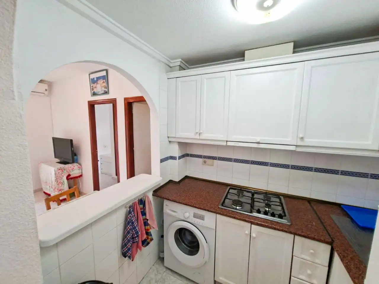 Cocina de Apartamento en venta en Torrevieja con Aire acondicionado, Calefacción y Terraza