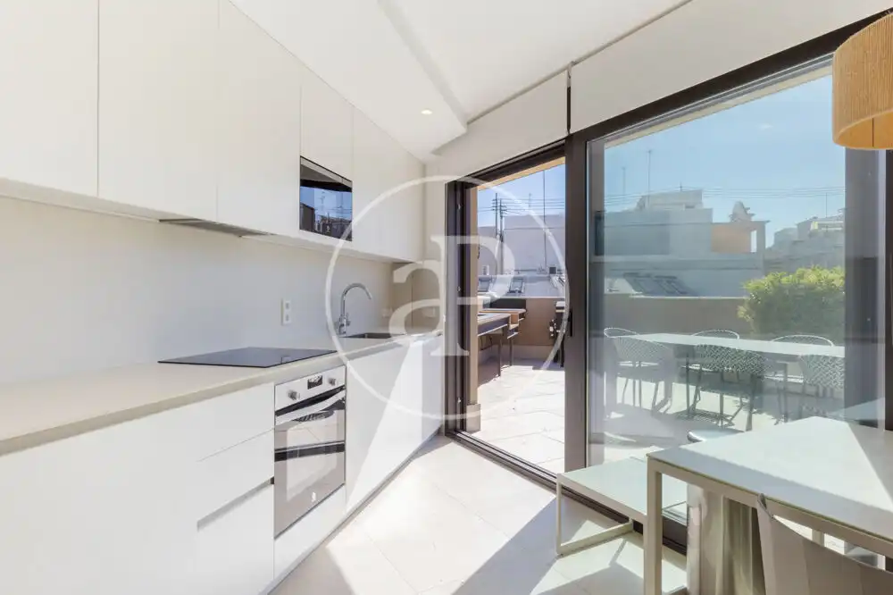 Kitchen of Attic for rent in Valencia  with Air Conditioner, Heating and Terrace