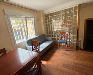 Sala d'estar de Casa o xalet en venda en Villalbilla amb Calefacció i Moblat