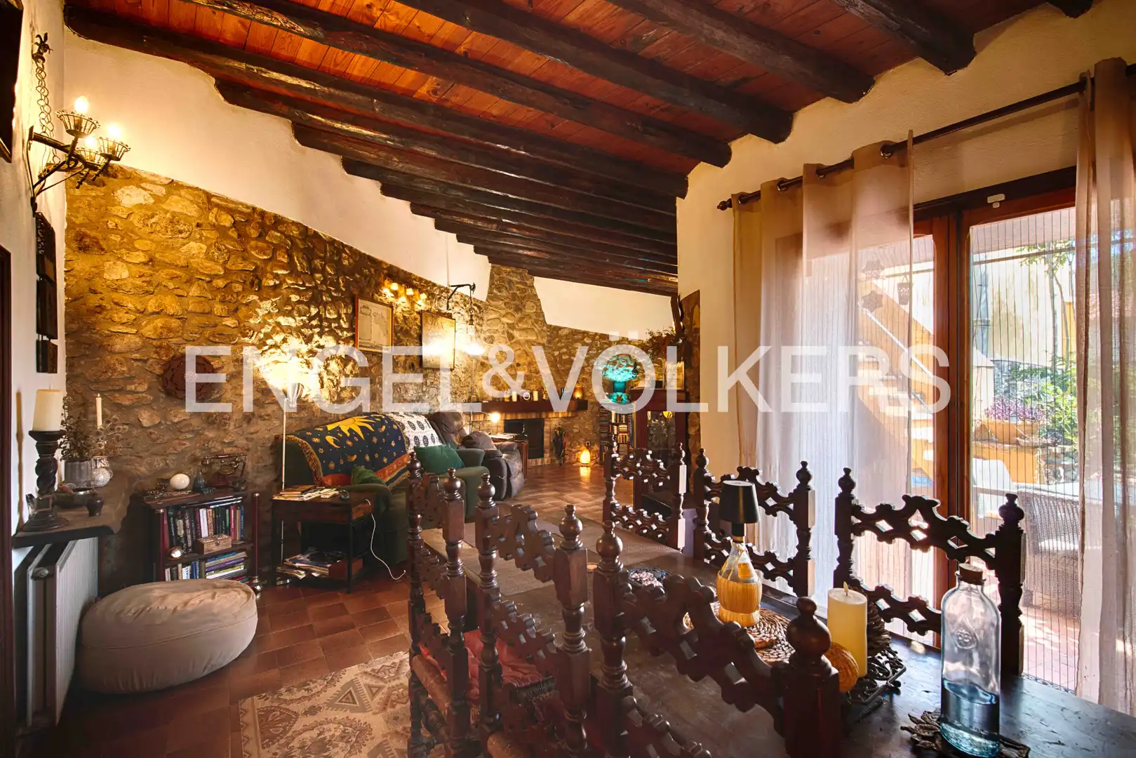 Casa adosada en venda en Garriguella amb Aire condicionat, Calefacció i Jardí privat