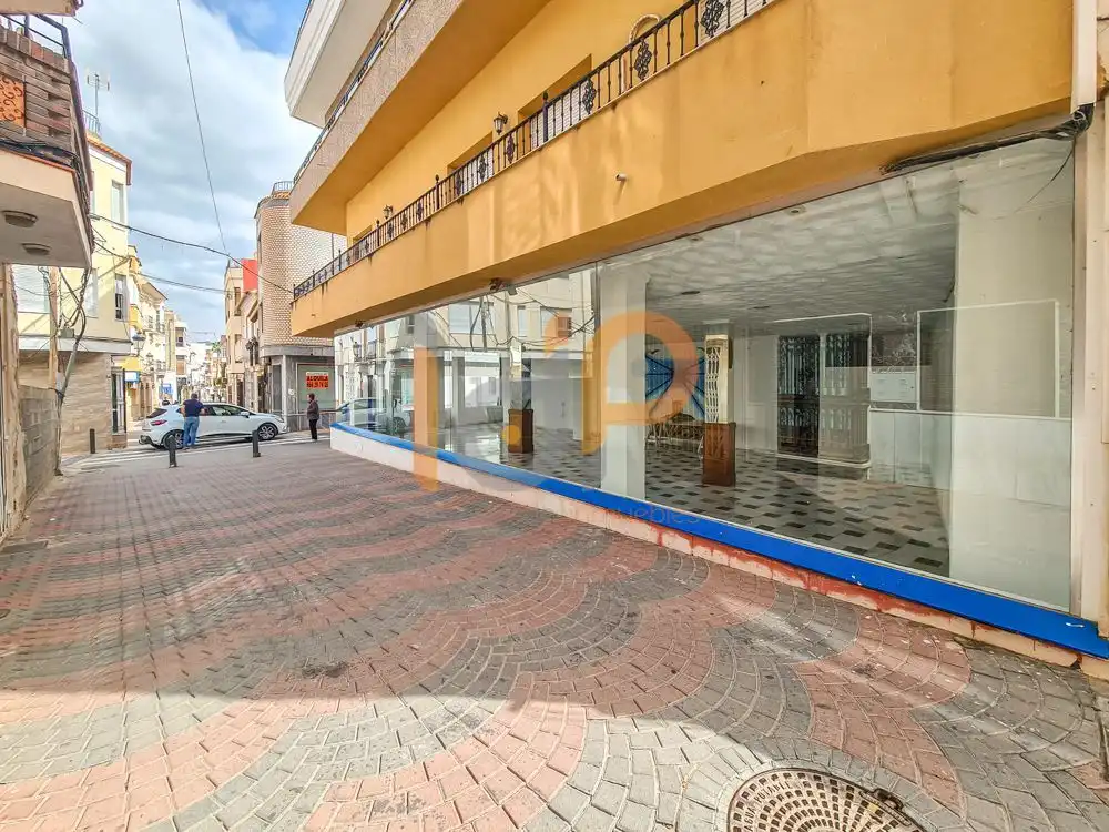 Locale commerciale in vendita a Huércal-Overa