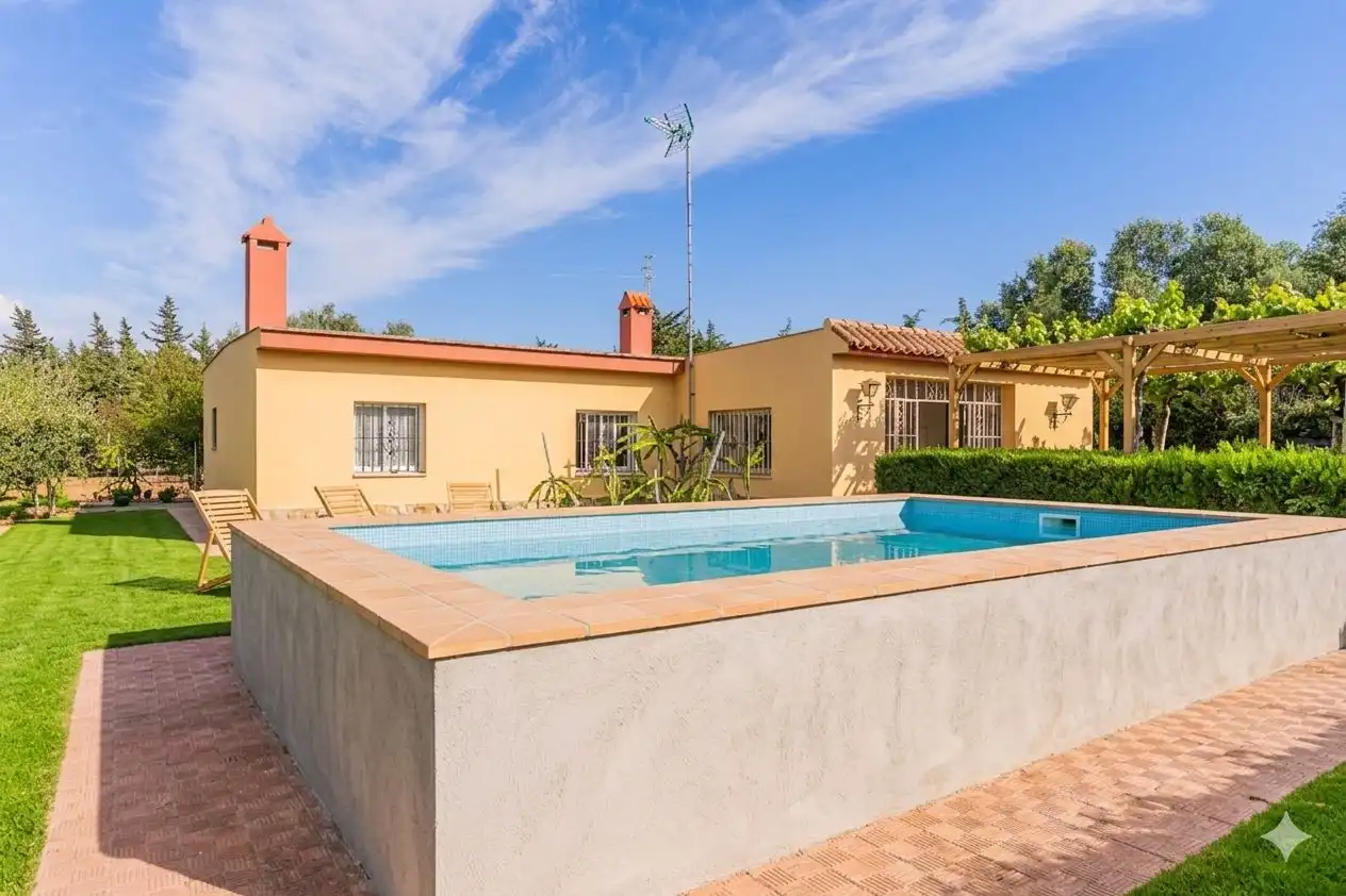 Piscina de Casa o chalet en venta en Chiclana de la Frontera con Jardín privado, Terraza y Piscina