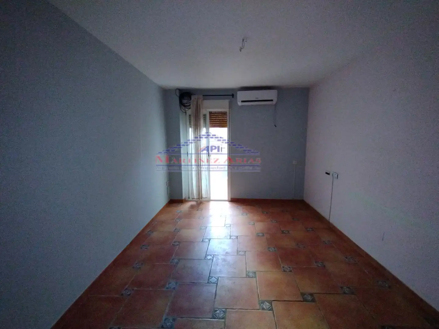 Casa adosada en venda en Cambil amb Terrassa