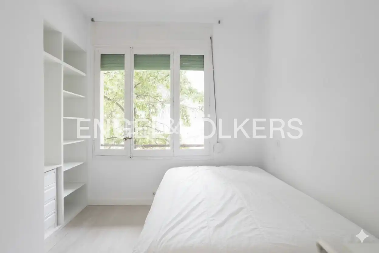 Habitación de Piso de alquiler en Madrid con Calefacción, Parquet y Amueblado