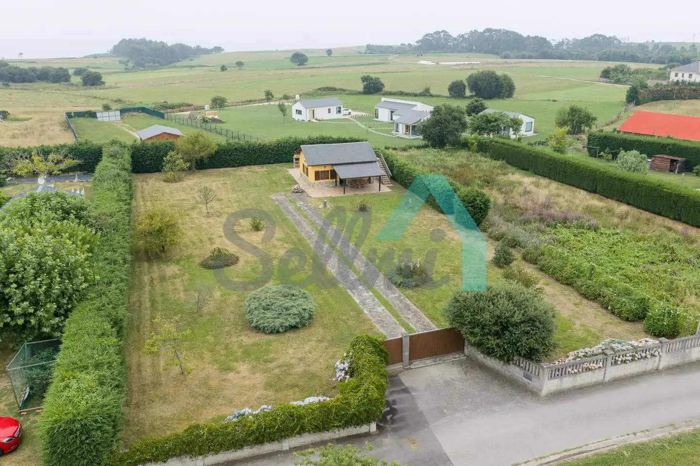 Houses for sale in Valdés - Luarca  with Private garden, Parquet flooring and Terrace