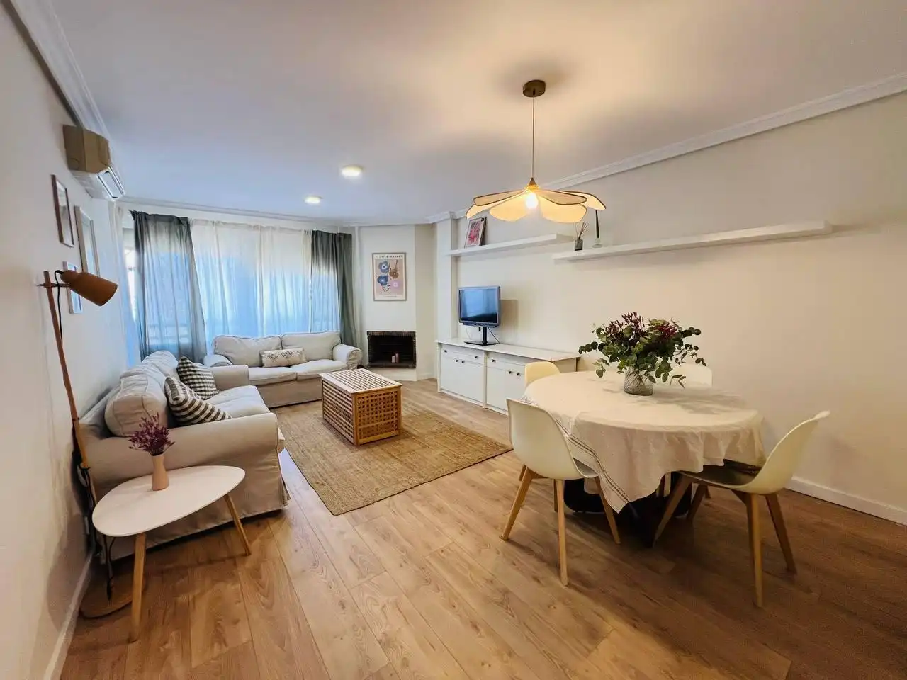 Sala de estar de Piso en venta en Alicante / Alacant con Aire acondicionado, Calefacción y Terraza