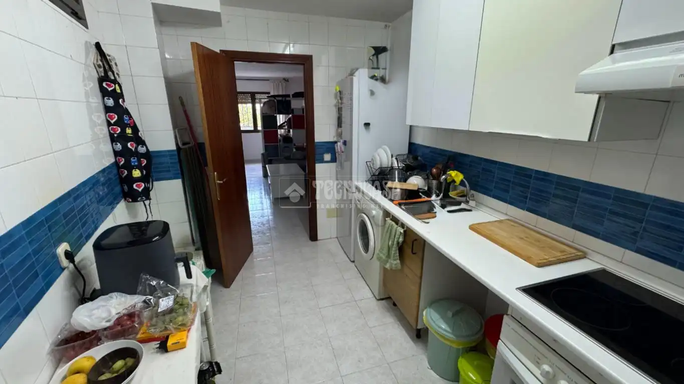 Cocina de Piso en venta en Moralzarzal con Calefacción