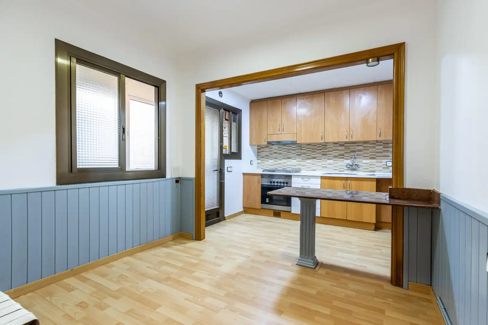 Kitchen of Flat for sale in Sabadell  with Heating and Parquet flooring