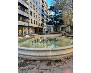 Vista exterior de Àtic en venda en Salamanca Capital amb Calefacció i Parquet