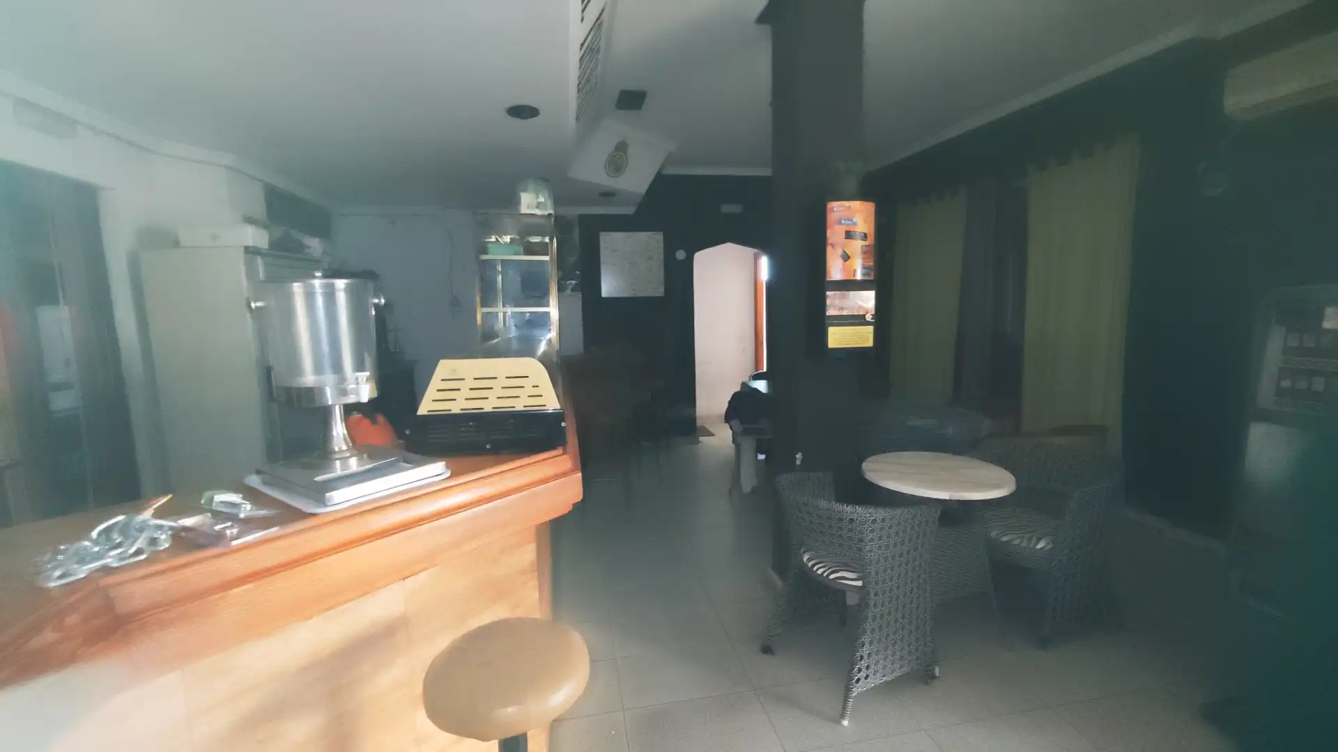 Local en venta en Roquetas de Mar con Amueblado