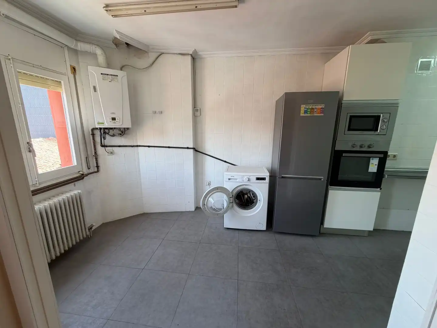 Kitchen of Flat for rent in Lleida  with Heating, Parquet flooring and Furnished
