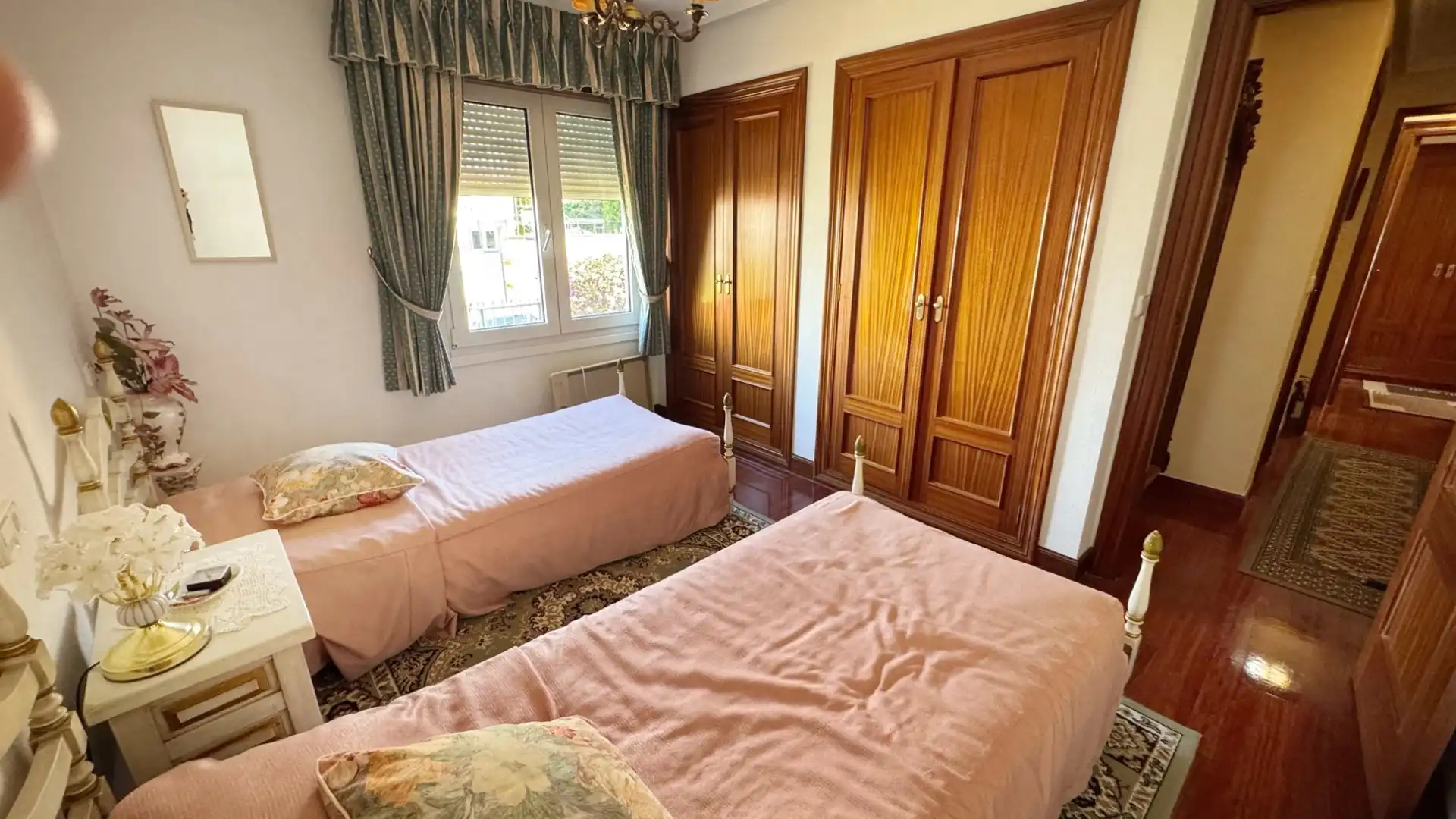 Habitación de Casa o chalet en venta en L'Alfàs del Pi con Piscina