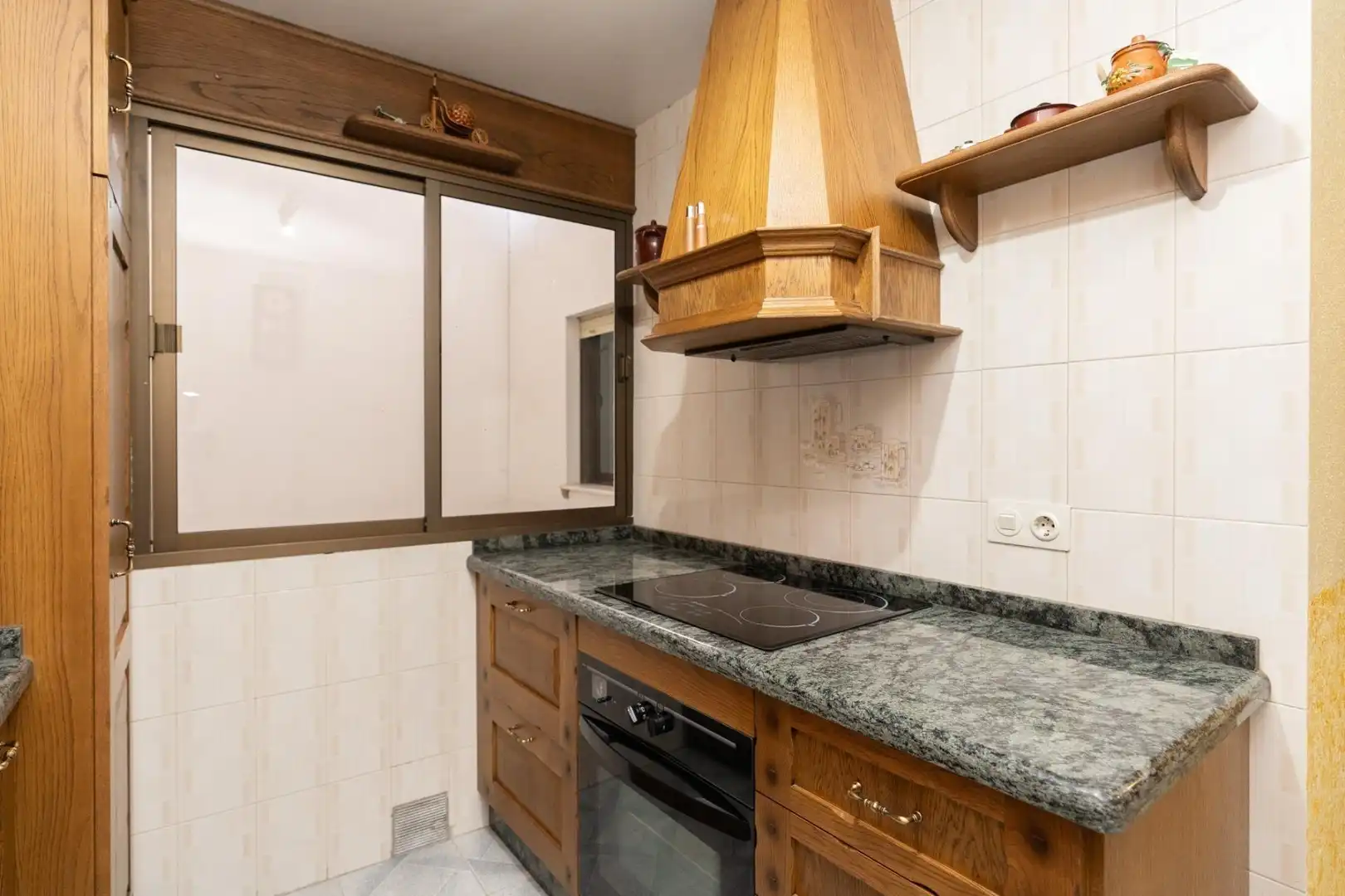 Casa amb terrassa en venda a Calle Ambrosio de Morales, imagen 16