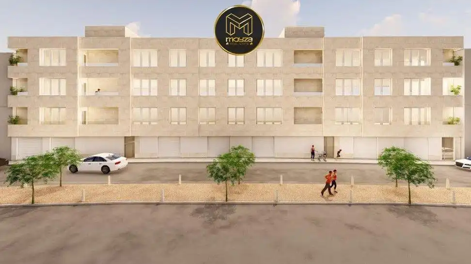 Piso con ascensor en venta en Martos