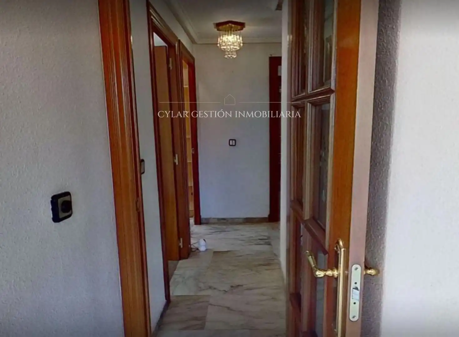 Piso en venta en Salamanca con Calefacción, Terraza y Piscina