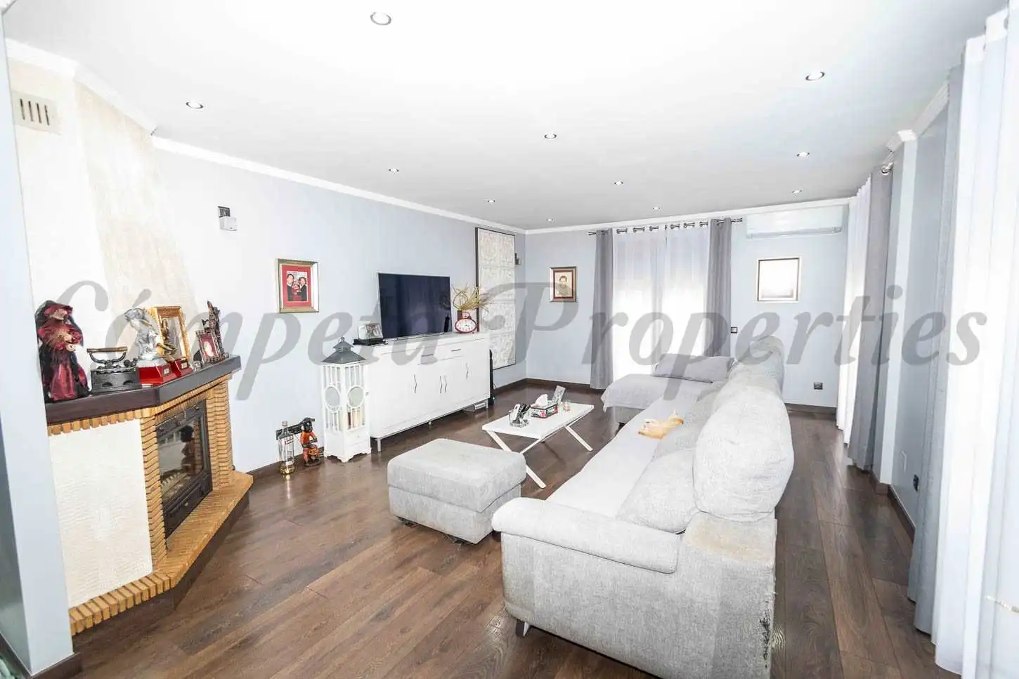 Casa con piscina en venta en Urbanización Santa Rosa, imagen 4