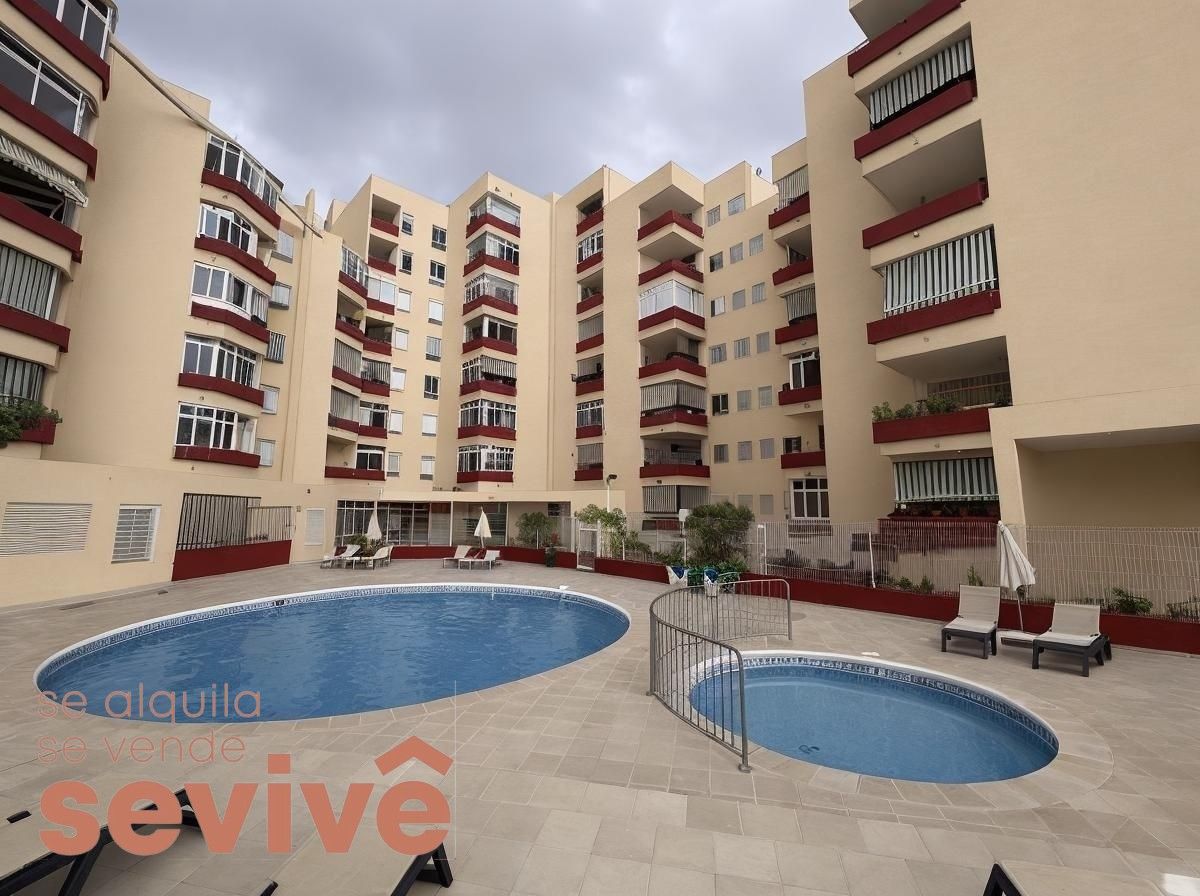 Vista exterior de Pis en venda en Adeje amb Terrassa