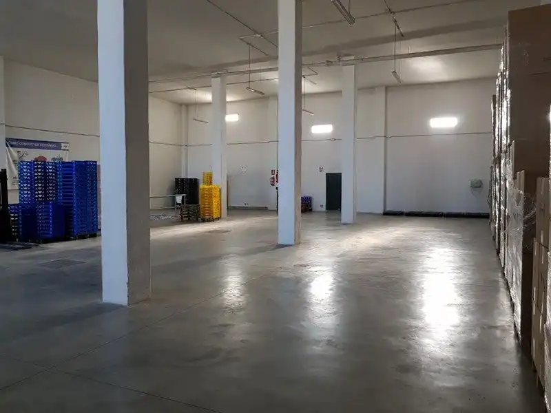 Business premises for sale in Avenida Enrique Gomez 14