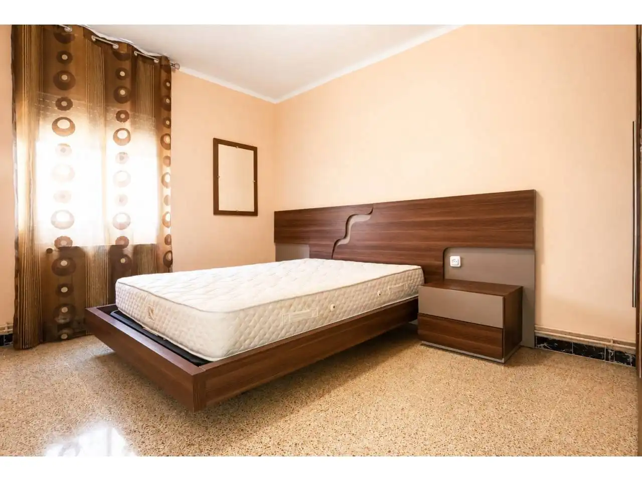 Schlafzimmer von Wohnung zum Verkauf in Terrassa mit Heizung
