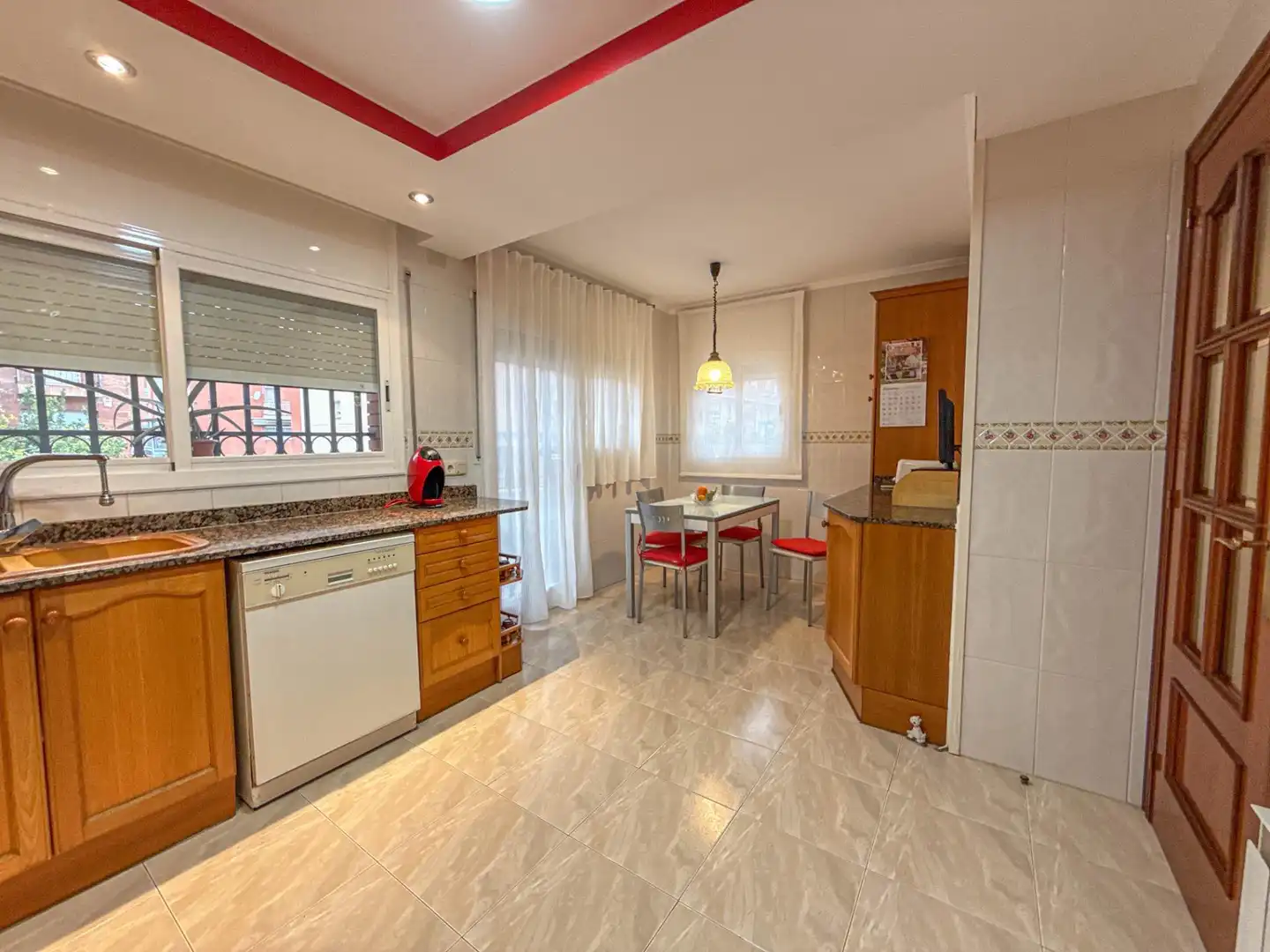 Cocina de Casa o chalet en venta en Martorell con Aire acondicionado, Calefacción y Terraza