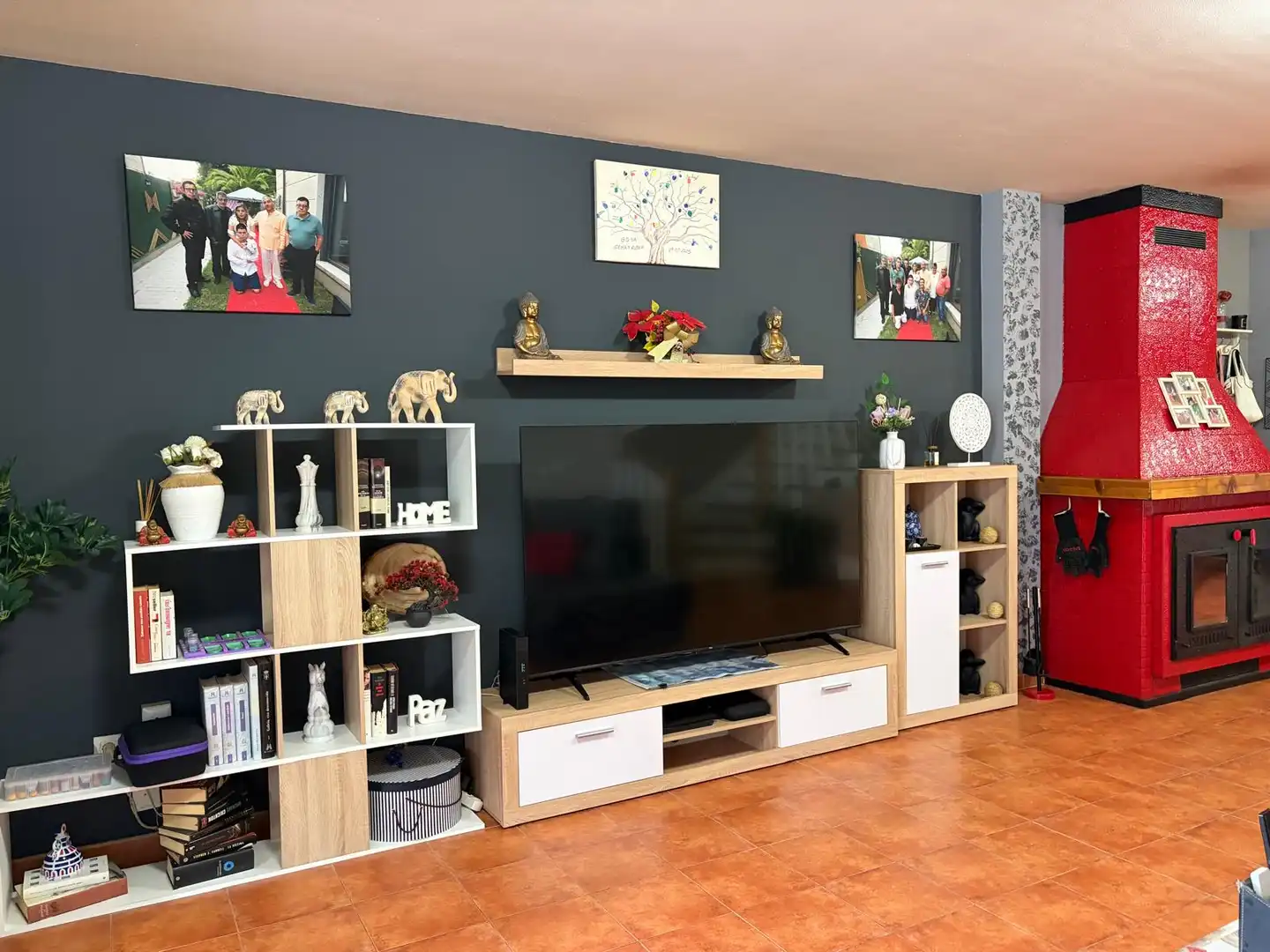 Casa aparellada amb terrassa en venda a Ponteareas, imagen 4