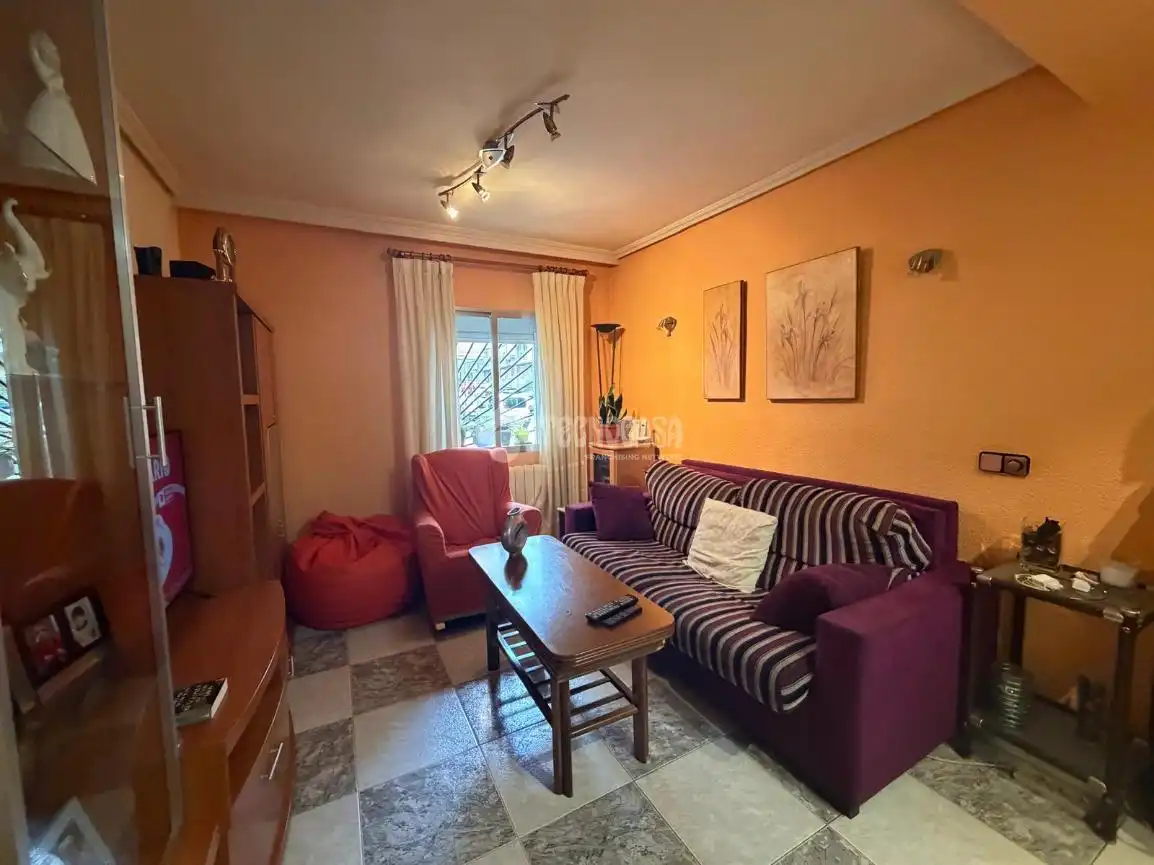 Sala de estar de Piso en venta en Madrid con Calefacción y Parquet